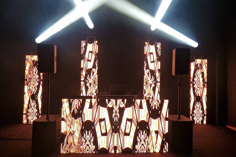 Ecran Totem Article Galerie 2