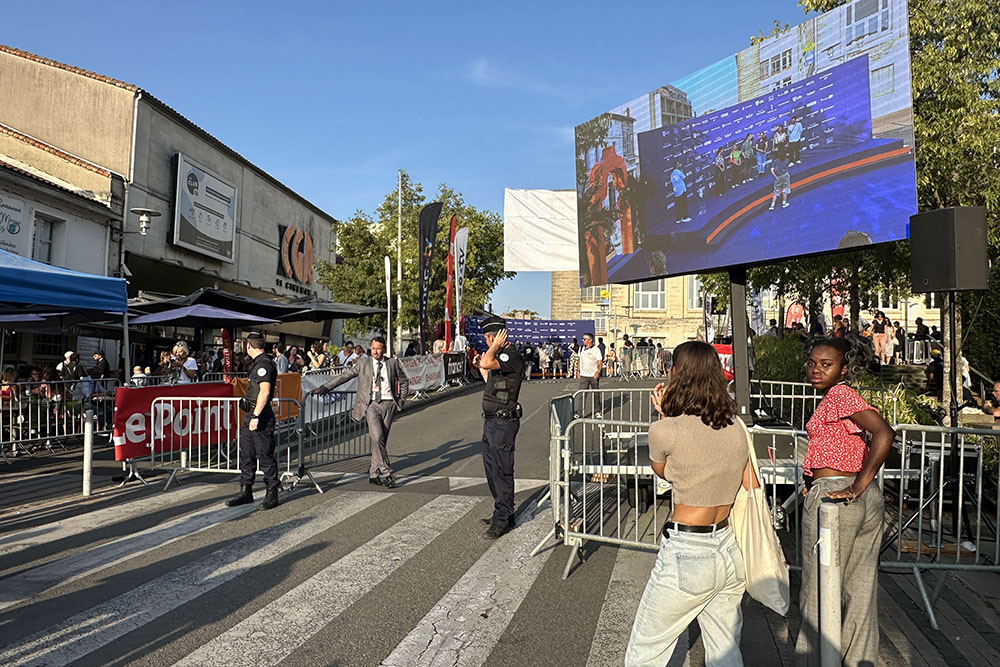 Ecran Geant Galerie 6